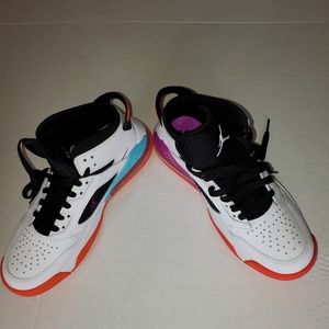 Nike Air Jordan Mars 270 shoes Boys Size 7Y/ should fit women size 8.5